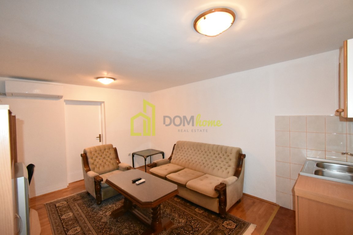 Jednosoban stan 42m2, Momišići